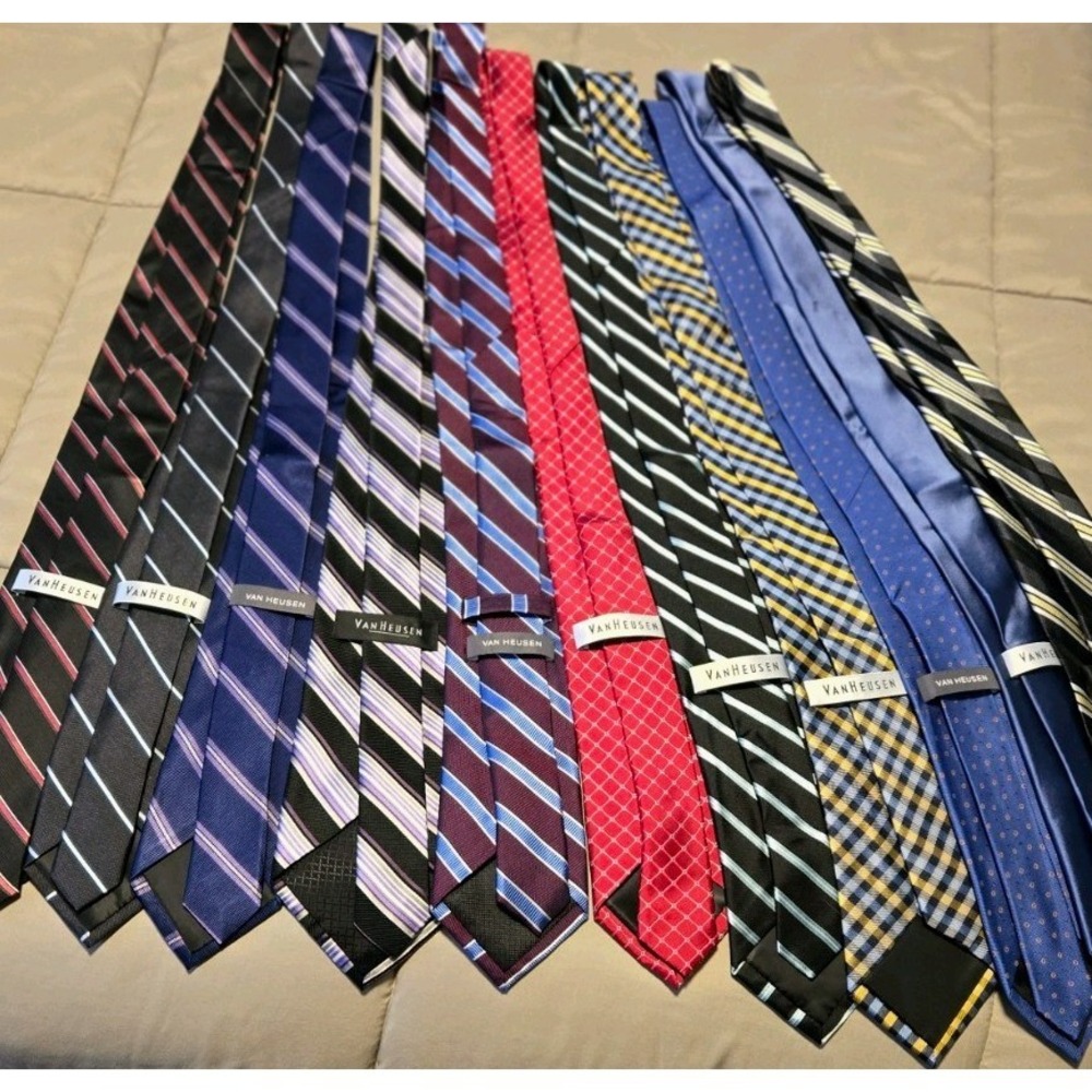 Van Heusen Men's Silk Tie Lot of 11 Excellent Condition Classic Business Styles
